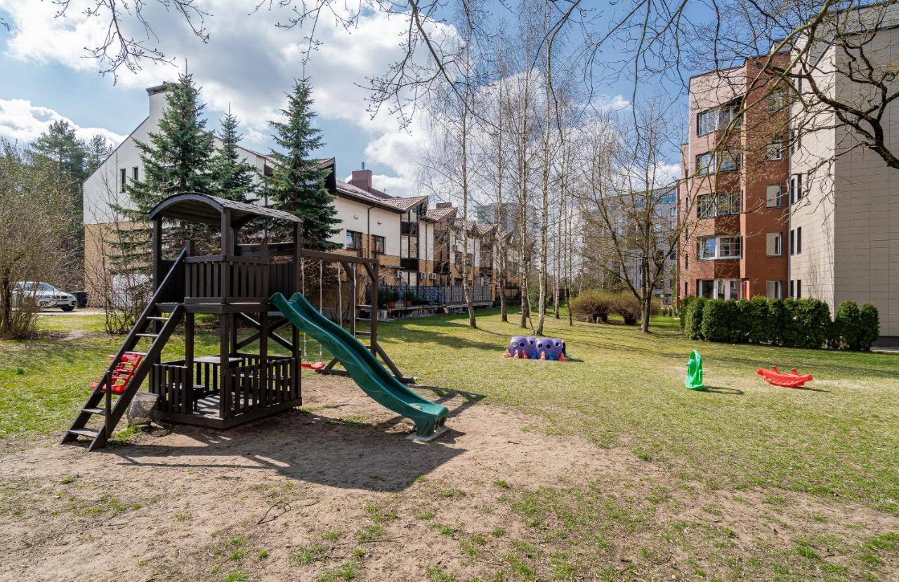 Grey House Apartment Vilnius Exterior photo